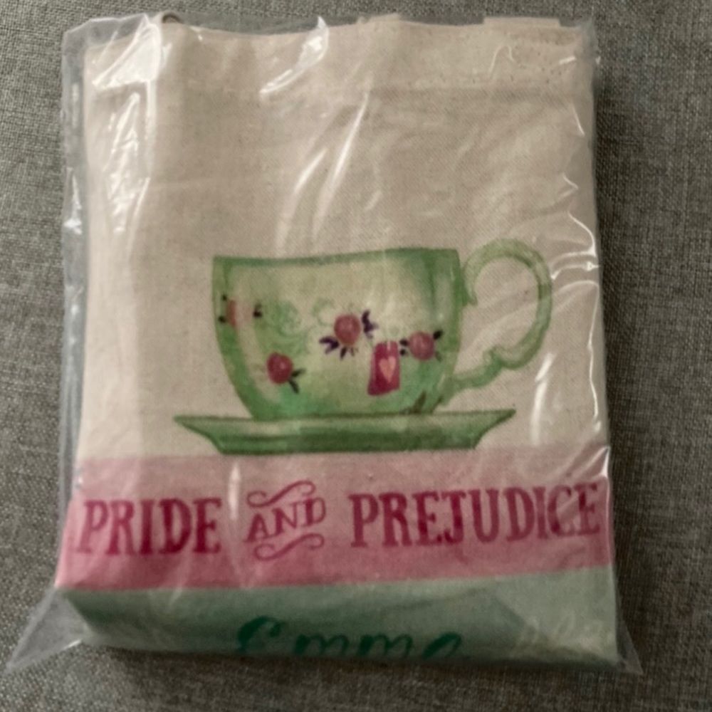 Jane Austen Book Stack Tote - Picture 4 of 4